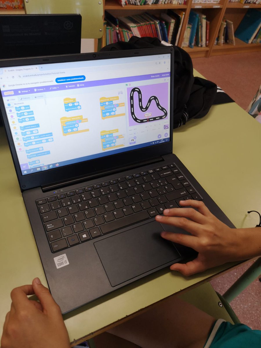 ¿Echamos una carrera de motos con Scratch?

Si te animas pásate por el CEIP Julián Besteiro de Getafe para que los chic@s de 5º y 6º te enseñen a jugar con el juego que han creado con Scratch.

#codigoescuela4_0_madrid #if_cmadrid
