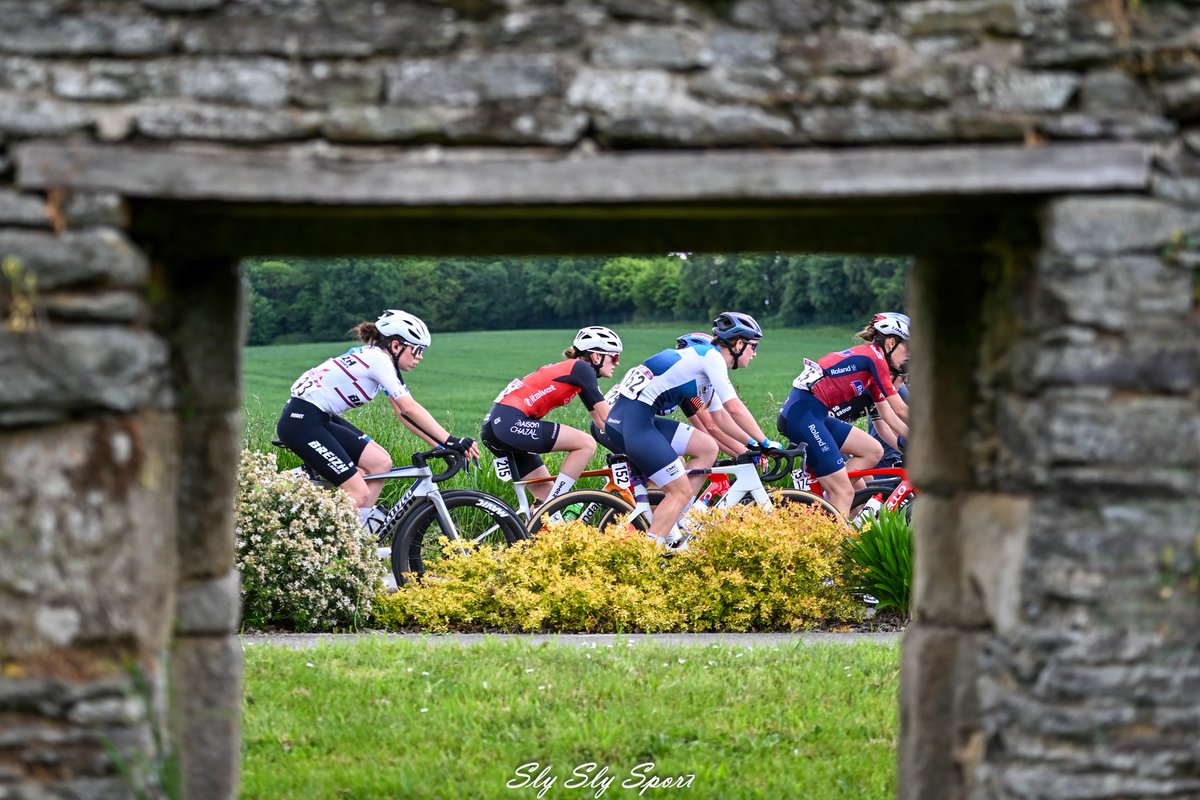 Riders on the move! 🚴‍♀️💨

🇧🇪 Kolyzhuk takes 11th at GP Schellebelle in a tough UCI 1.1 field
🇫🇷 Solid racing &amp; experience gained in Brittany
🇨🇭 Lopez 🥇 at Bramois–Nax, Ciriaková 🥈 at Cossonay!

The UCI Women's Continental Team keep pushing strong! 💪