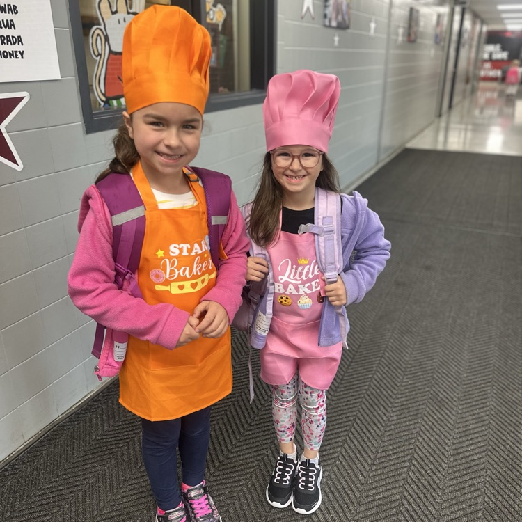 We had a wonderful Career Day yesterday where students dressed as their future careers and learned about careers from our families and community members. Thank you to all who submitted a career video! And shout out to our Student Services Team for planning this wonderful day!