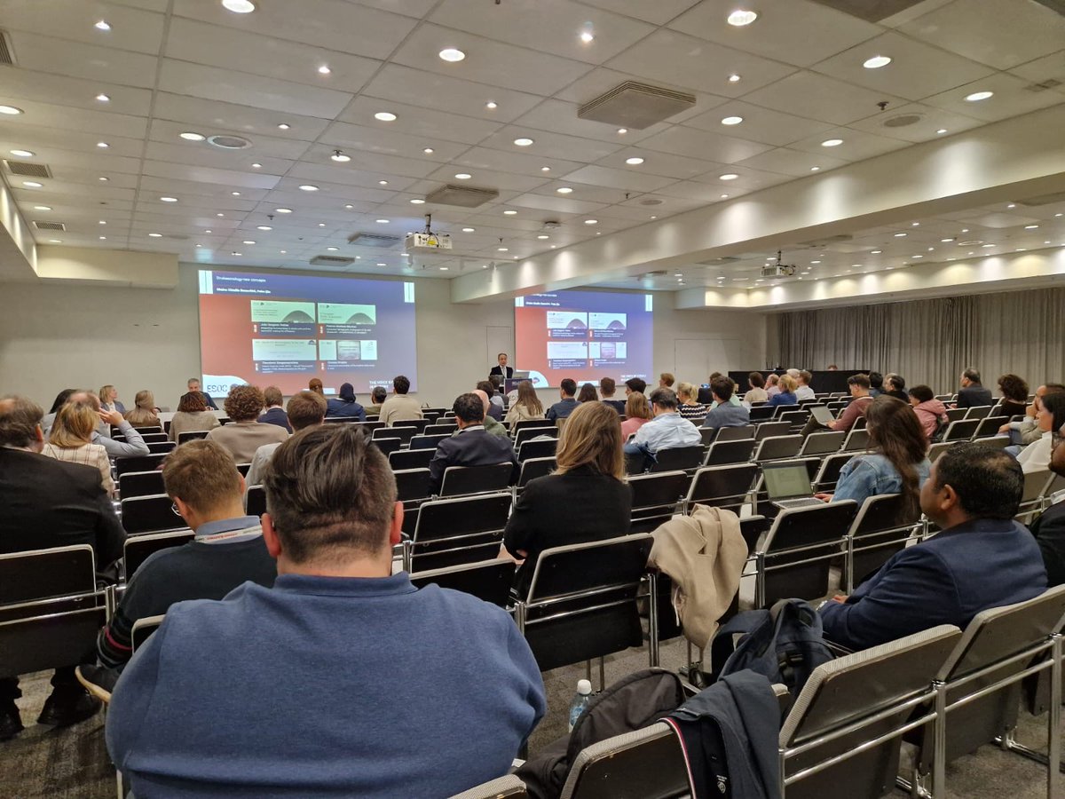 WON/ESNCH was active at #ESOC2025 on Wednesday with our TC "Strokesonology: New Concepts".

A great audience and excellent discussions.

Looking forward to our fully booked hands-on course on Friday.

#WON #ESNCH #Neurosonology #Stroke #Ultrasound #MedicalEducation