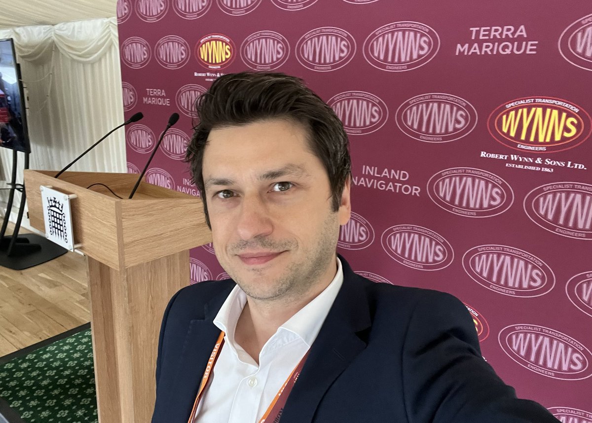 ben_garratt's tweet photo. Great to be at the Robert Wynn &amp; Sons Ltd. #Parliament reception, celebrating the work of this @LogisticsUKNews member that expertly transports giant equipment for the @GOVUK #cleanenergy mission across the country, by water https://t.co/kwwgXtAjPQ
