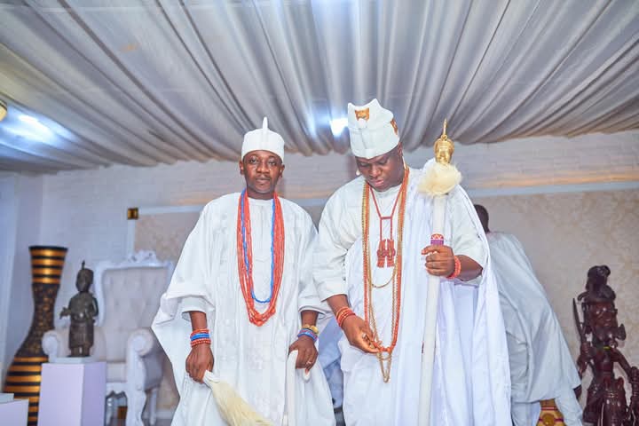 Yemi Adépòjù tweet media