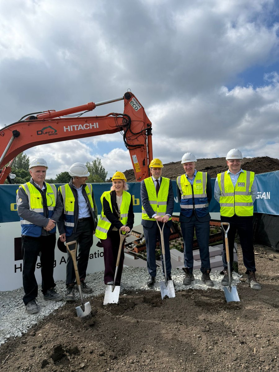 Lord Mayor of Dublin (@lordmayordublin) on Twitter photo The Lord Mayor of Dublin <a href="/EmmaBlain/">Emma Blain</a> was delighted to attend and speak at the sod-turning event with Focus Housing Association along with Minister of Housing, James Browne and Focus Ireland CEO, Pat Dennigan, this project will deliver 95 units at Blackbird Park in Cabra 👏 The Lord Mayor of Dublin <a href="/EmmaBlain/">Emma Blain</a> was delighted to attend and speak at the sod-turning event with Focus Housing Association along with Minister of Housing, James Browne and Focus Ireland CEO, Pat Dennigan, this project will deliver 95 units at Blackbird Park in Cabra 👏