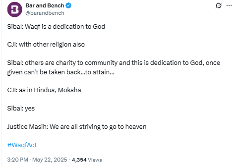 IndiaCrooks's tweet photo. All Lawyers who're part of #SCBA, must see how #ZeroSibal @KapilSibal tried to fool SC with dumb arguments in favour of #Waqf but miserably failed as Judges schooled him. Wonder why SCBA members would choose such uncouth lawyer as their President?😏
@AdvShrutidesai @musicaltrees https://t.co/BXtfFeFYG2