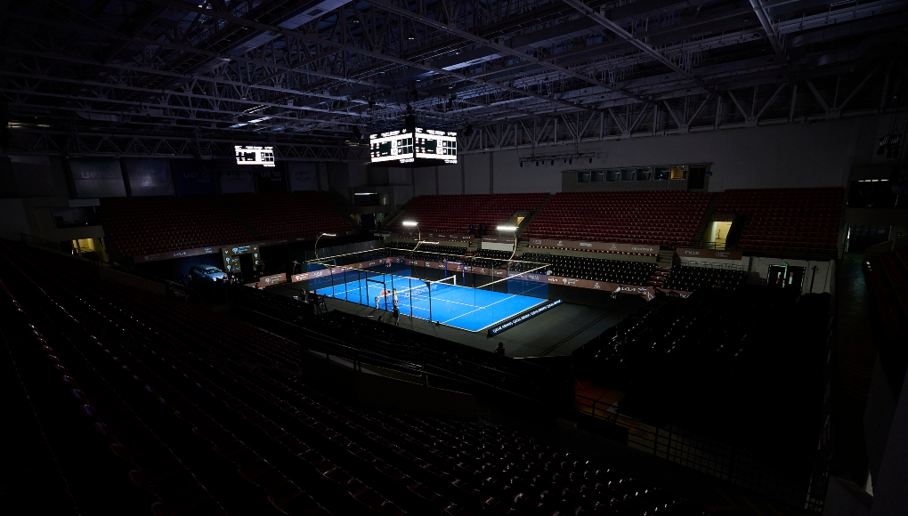 📺 Sigue en directo, a partir de las 10:00h (15:00h en España y 10:00h en Argentina), los octavos de final del Asunción Premier Padel P2 #padel #PremierPadel #AsuncionPremierPadelP2 
 
🔗 elneverazo.com/en-directo-los…