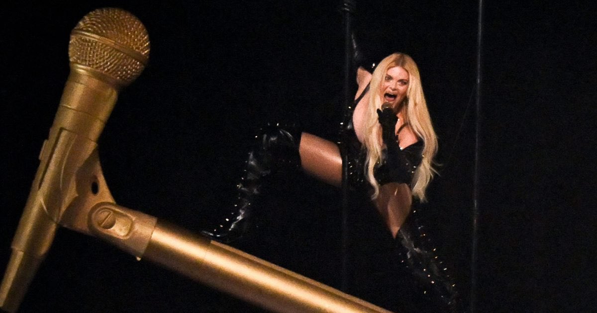 RobPOPPED's tweet image. My top 10 of the 2020s so far:

1️⃣ 🇪🇸 SloMo (Eurovision Version)
2️⃣ 🇫🇮 Ich Komme
3️⃣ 🇺🇦 Shum
4️⃣ 🇸🇪 Tattoo
5️⃣ 🇫🇮 Cha Cha Cha
6️⃣ 🇳🇴 Queen Of Kings
7️⃣ 🇨🇾 El Diablo
8️⃣ 🇦🇹 We Will Rave
9️⃣ 🇨🇭 The Code
🔟 🇲🇹 Kant

Honourable mentions: Hold Me Closer, Zari, Zjerm, Llámame, Mata Hari