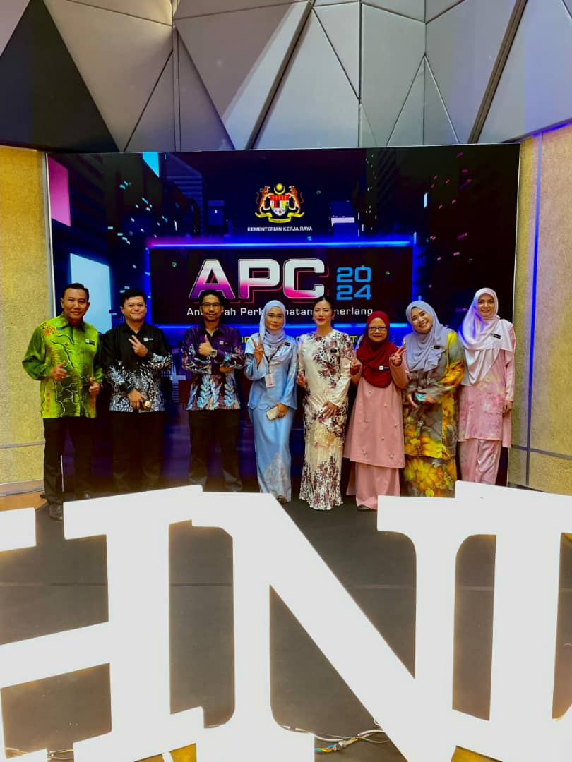 Cawangan Kerja Keselamatan JKR Malaysia (@cksjkr) on Twitter photo Tahniah kepada pegawai-pegawai Cawangan Kerja Keselamatan yang menerima APC 2025 semoga terus cemerlang.
<a href="/CksJKR/">Cawangan Kerja Keselamatan JKR Malaysia</a>
<a href="/IPJKR_Official/">JKR Malaysia Rasmi</a> Tahniah kepada pegawai-pegawai Cawangan Kerja Keselamatan yang menerima APC 2025 semoga terus cemerlang.
<a href="/CksJKR/">Cawangan Kerja Keselamatan JKR Malaysia</a>
<a href="/IPJKR_Official/">JKR Malaysia Rasmi</a>
