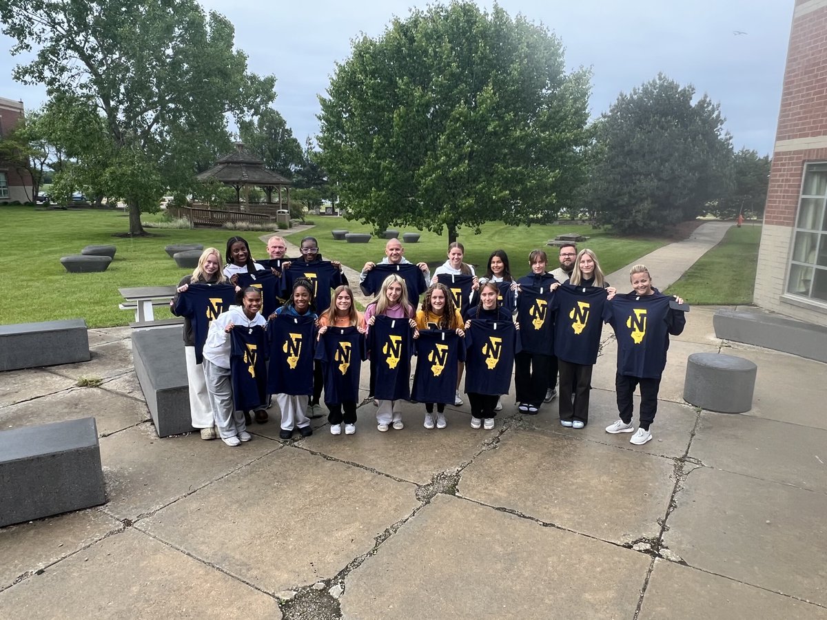 Neuqua Athletics (@neuquaathletics) on Twitter photo State send off for <a href="/NVGirlsCCTF/">Neuqua Girls CC and TF</a>. Good luck to these athletes and coaches this weekend. State send off for <a href="/NVGirlsCCTF/">Neuqua Girls CC and TF</a>. Good luck to these athletes and coaches this weekend.