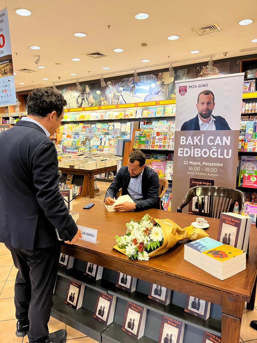 Baki Can Ediboğlu'nun Remzi Kitabevi, Kanyon imza günü başladı. #bakicanediboğlu #imzagünü #kanyon #remzikitabevi