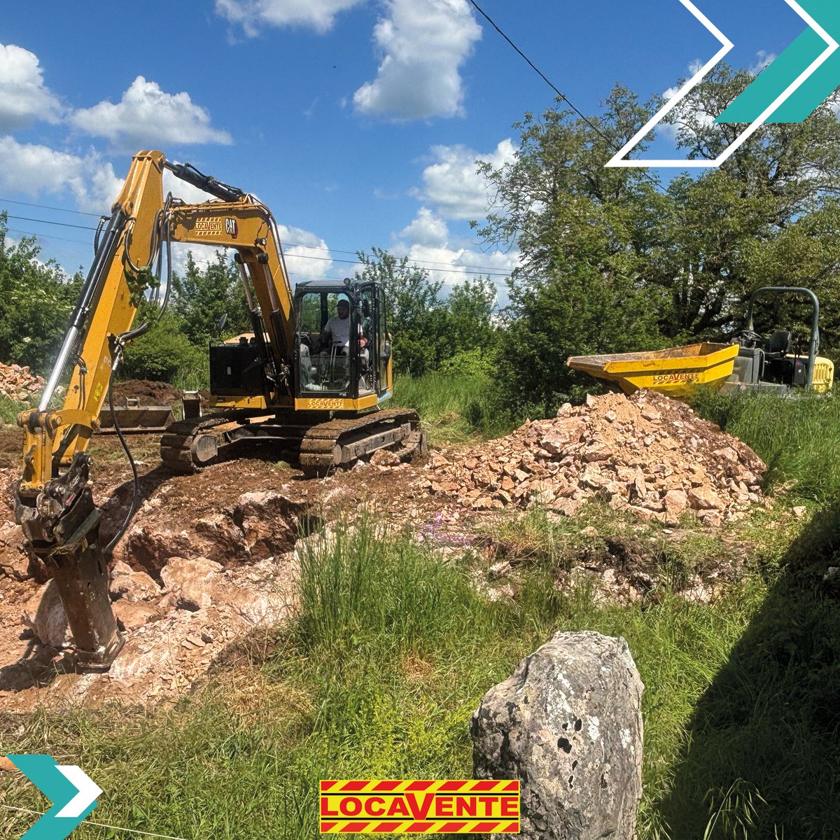 LocaventeOff's tweet photo. [EN PLEINE ACTION]

Notre CAT 310 en pleine action avec son BRH CAT dans le sol rocailleux de Promilhanes dans le Lot 🤌

Profitez du combo pelle + BRH sur une très large partie de notre gamme terrassement 🤝

https://t.co/otRZLbdLiX 🖥️ https://t.co/oDCOTnwb4H