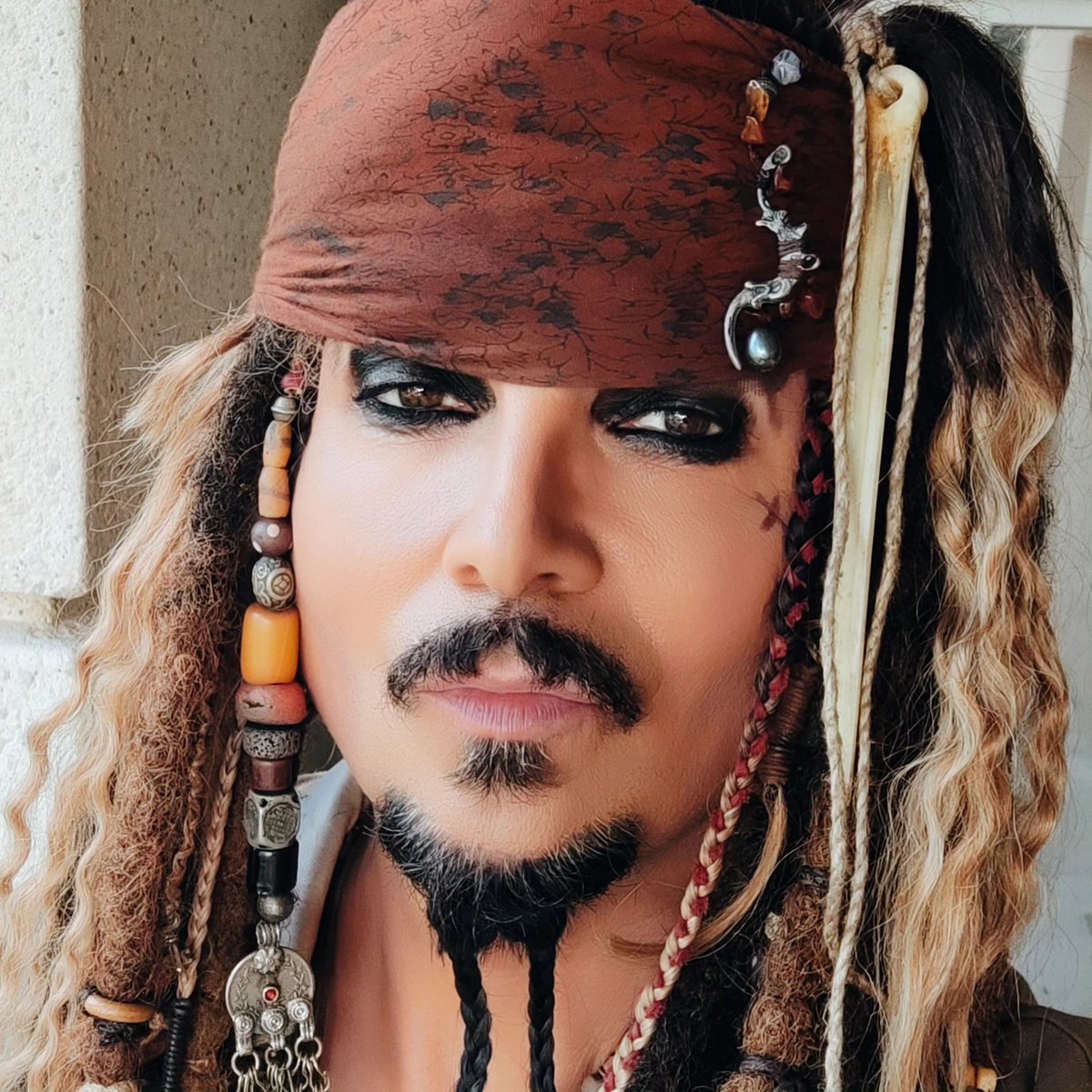JohnnySteff's tweet photo. Jack Sparrow by Johnny Steff, 2025.
#johnnysteff #johnnydepp #jacksparrow #jacksparrowlookalike #sosiejacksparrow https://t.co/0E1KET8YE2