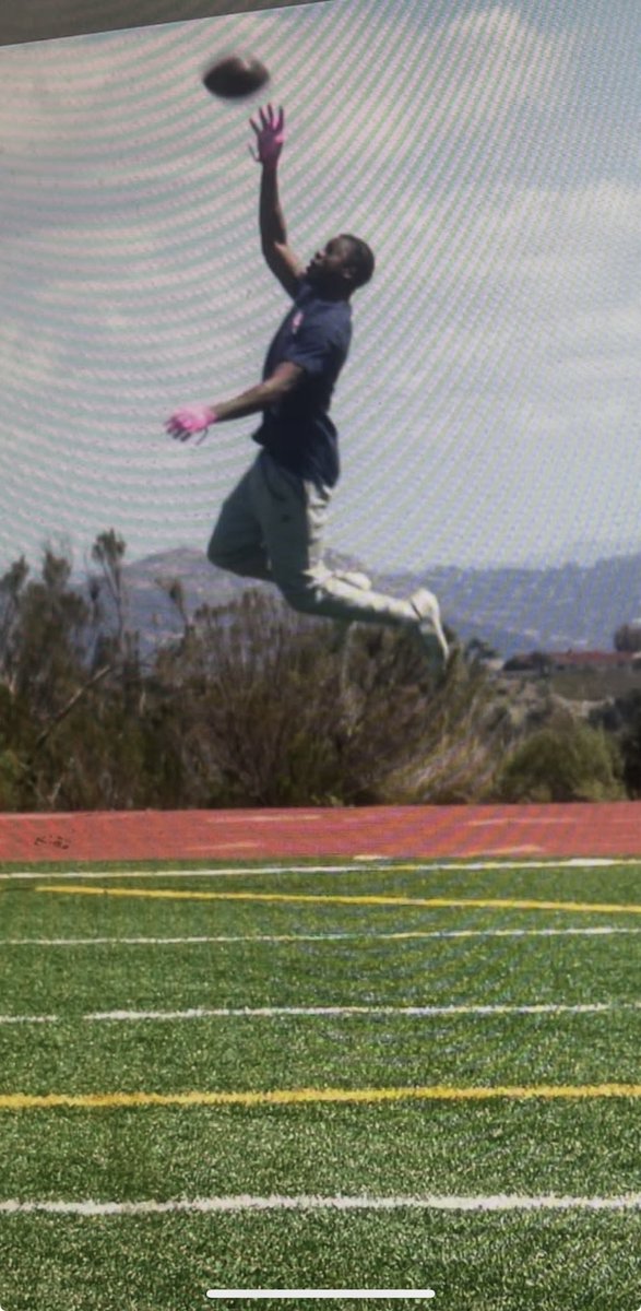 If the ball is thrown my way … I promise you, it’s mine 💪🏾! 6’2 190lb LOCKDOWN DB &amp; experienced WR and team leader - JUCO Transfer from San Diego, CA - unsigned. #jucoproduct #transfer