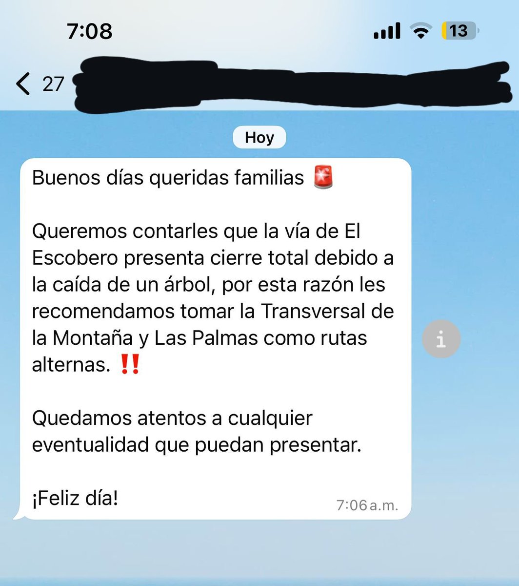 Antes de las 7 se cayó un árbol sobre vía El Escobero, obligando a comunidad a devolverse en contravía ante la negligencia de <a href="/RaulCardonaENV/">RaúlCardona Envigado</a> que sigue cobrando el peaje a pesar de la contigencia. Poniendo en riesgo la seguridad de la gente y obligándola a pagar más peajes.
