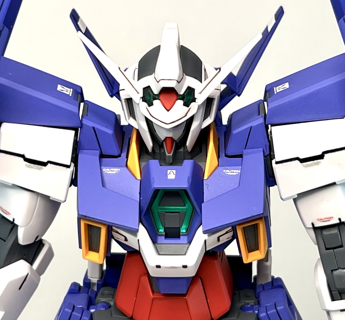 Pchan_1024's tweet photo. #ガンプラ好きと繋がりたい
＃ガンダムAGE
MG ガンダムAGE-2 ノーマル　完成しました！　
今回は部分塗装で仕上げています！
バインダー部分、以前HGを作った時は薄いグレーで塗り分けましたが、今回は青色で塗り分けました！ https://t.co/Tuih0HB119