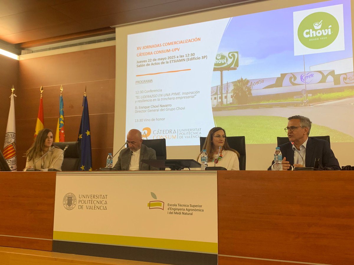 EAMNUPV (@eamnupv) on Twitter photo 👨🏻🏫Enrique Choví , DG del Grupo <a href="/salsaschovi/">Salsas Choví</a> , empresa con una larga tradición en la #CV, ha compartido su visión y experiencia en el marco de las XV Jornadas de Comercialización – Cátedra CONSUM
👉 #innovación, #resiliencia y capacidad de #adaptación: claves del éxito.
#ETSEAMN 👨🏻🏫Enrique Choví , DG del Grupo <a href="/salsaschovi/">Salsas Choví</a> , empresa con una larga tradición en la #CV, ha compartido su visión y experiencia en el marco de las XV Jornadas de Comercialización – Cátedra CONSUM
👉 #innovación, #resiliencia y capacidad de #adaptación: claves del éxito.
#ETSEAMN