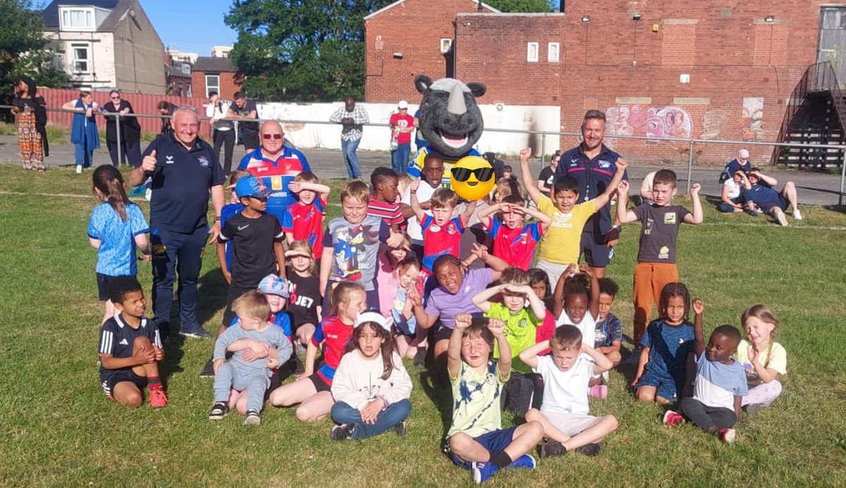 Leeds Rhinos Foundation (@rugbyleeds) on Twitter photo ๐คฉ 34 players attended our Taster Session at <a href="/WestLeedsEagles/">West Leeds Eagles ARLFC</a> this week!
๐ฆ 29 new players for the game, providing West Leeds with enough players for both 6s and 7s moving forward.
๐ Our staff also provided Coach CPD for Tag games to help support them moving forward. ๐คฉ 34 players attended our Taster Session at <a href="/WestLeedsEagles/">West Leeds Eagles ARLFC</a> this week!
๐ฆ 29 new players for the game, providing West Leeds with enough players for both 6s and 7s moving forward.
๐ Our staff also provided Coach CPD for Tag games to help support them moving forward.