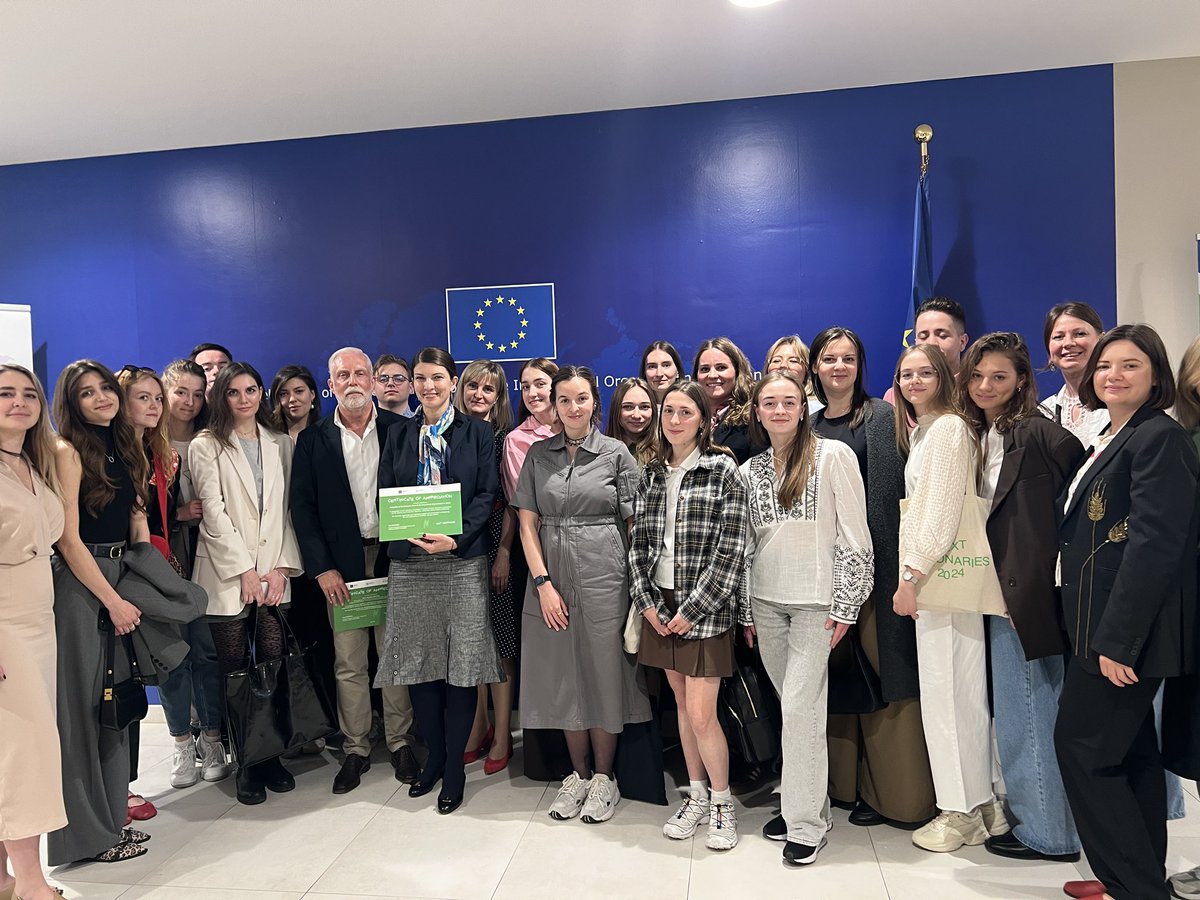 Alain Georges MATTON πͺπΊ (@alainmatton) on Twitter photo It is always very inspiring to talk to young people and even more so important to speak to young Ukrainians about diplomacy, European integration and the dangers of cyberwar and disinformation.
Thanking for visiting <a href="/euunvie/">EU Delegation Vienna πͺπΊ</a> <a href="/EUOSCE/">EU at OSCE πͺπΊ</a>
#NextVisionaries π next-visionaries.org It is always very inspiring to talk to young people and even more so important to speak to young Ukrainians about diplomacy, European integration and the dangers of cyberwar and disinformation.
Thanking for visiting <a href="/euunvie/">EU Delegation Vienna πͺπΊ</a> <a href="/EUOSCE/">EU at OSCE πͺπΊ</a>
#NextVisionaries π next-visionaries.org