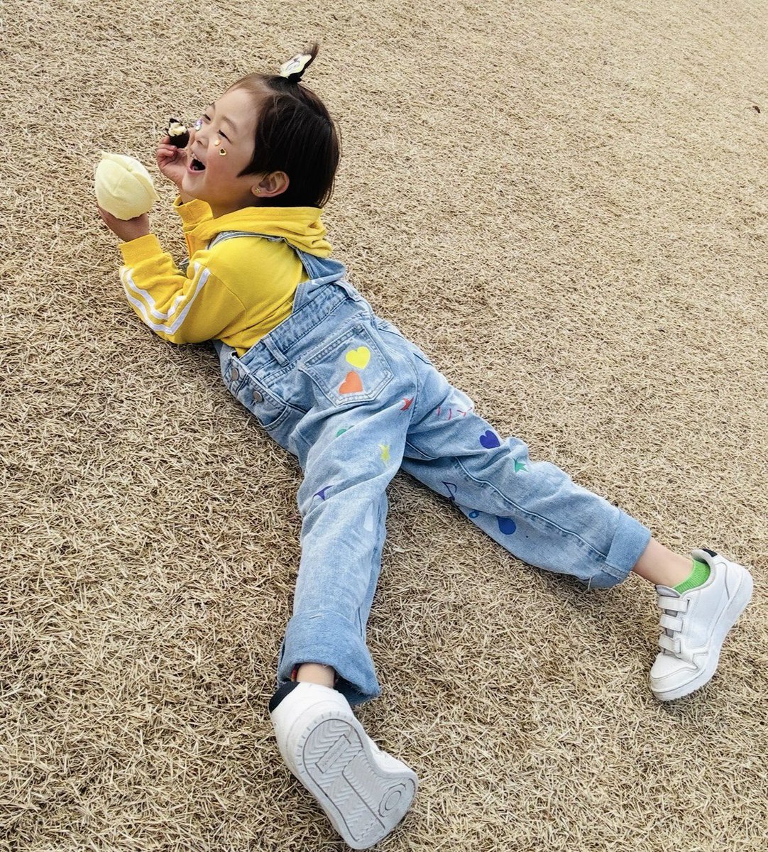 nakamaru_aoi_'s tweet photo. 甥っ子Happy Birthday ⭐️
6歳おめでとう！！！
守りたいこの笑顔☺️！
だいすき！！！！！ https://t.co/ghqxK3qQKk