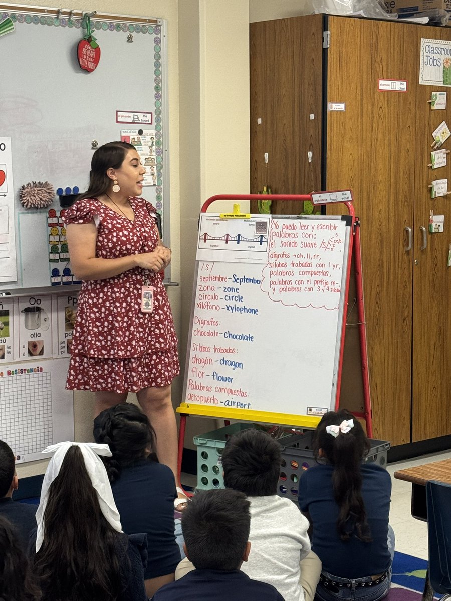 RLA_Veronica's tweet photo. @NISDEsparza Spanish phonics instruction was truly a sight to see! 📚 Students were fully engaged and bursting with excitement to show what they know. From confidently blending sounds to proudly reading words aloud, their enthusiasm and growth were nothing short of inspiring! https://t.co/9e8l9zLwrc