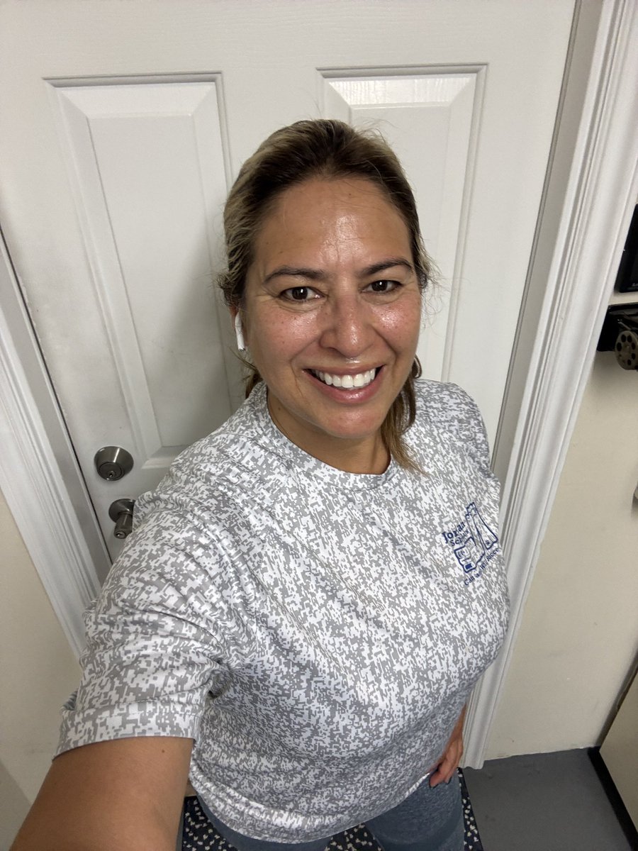 Lorena Rubio (@lorenarubio123) on Twitter photo Buenos Días! #FitLeaders #BoycottAverage #LiveBetterLeadBetter @RyanBJackson1 <a href="/zjgalvan/">Dr. Zandra Jo Galván ❤️</a> <a href="/GracianRefugio/">Dr. Refugio Gracian</a> <a href="/PrincipalRoRod/">Rosalba Gonzalez Rodriguez</a> <a href="/DrRenaeBryant/">Dr. Renae Bryant</a> <a href="/ValChavez2018/">Valerie Chavez</a> <a href="/greg_poppy/">Coach P</a> <a href="/CoachGoodman/">Coach Goodman</a> <a href="/drgrowtoknow/">DrAmyMP</a>
<a href="/oneillgrace/">Dr. Mary O'Neill Grace</a> <a href="/DrSandraHernand/">Dr. Sandra Hernandez</a> <a href="/Senor936/">Javier Perez, M.Ed, 🇲🇽🇺🇸</a> <a href="/Asael_Ruvalcaba/">Asael Ruvalcaba (Mr. R)</a> <a href="/lynettewsocial/">Lynette White</a> <a href="/fit_leaders/">FitLeaders</a> Buenos Días! #FitLeaders #BoycottAverage #LiveBetterLeadBetter @RyanBJackson1 <a href="/zjgalvan/">Dr. Zandra Jo Galván ❤️</a> <a href="/GracianRefugio/">Dr. Refugio Gracian</a> <a href="/PrincipalRoRod/">Rosalba Gonzalez Rodriguez</a> <a href="/DrRenaeBryant/">Dr. Renae Bryant</a> <a href="/ValChavez2018/">Valerie Chavez</a> <a href="/greg_poppy/">Coach P</a> <a href="/CoachGoodman/">Coach Goodman</a> <a href="/drgrowtoknow/">DrAmyMP</a>
<a href="/oneillgrace/">Dr. Mary O'Neill Grace</a> <a href="/DrSandraHernand/">Dr. Sandra Hernandez</a> <a href="/Senor936/">Javier Perez, M.Ed, 🇲🇽🇺🇸</a> <a href="/Asael_Ruvalcaba/">Asael Ruvalcaba (Mr. R)</a> <a href="/lynettewsocial/">Lynette White</a> <a href="/fit_leaders/">FitLeaders</a>