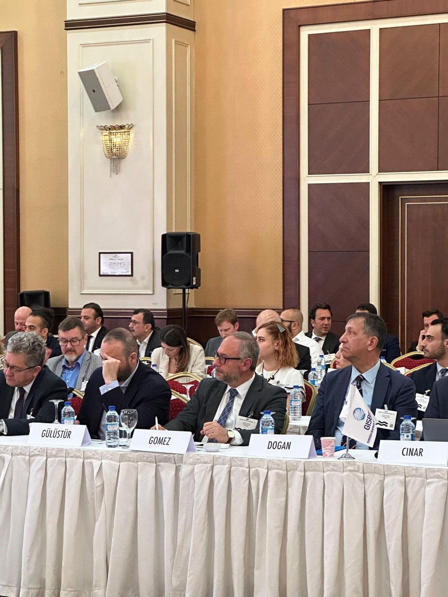 ACLUNAGA (@aclunaga) on Twitter photo Ayer estuvimos en el 9th Mare Forum Istanbul, donde Óscar Gómez, participó como panelista en el debate sobre transición energética marítima. Reuniones con
<a href="/GISBIR/">GİSBİR</a>, <a href="/seaeurope/">SEA Europe</a> y otros actores clave del sector. Con el apoyo de <a href="/IgapeXunta/">Igape - Instituto Galego de Promoción Económica</a>
#ProudToBeShipbuilders Ayer estuvimos en el 9th Mare Forum Istanbul, donde Óscar Gómez, participó como panelista en el debate sobre transición energética marítima. Reuniones con
<a href="/GISBIR/">GİSBİR</a>, <a href="/seaeurope/">SEA Europe</a> y otros actores clave del sector. Con el apoyo de <a href="/IgapeXunta/">Igape - Instituto Galego de Promoción Económica</a>
#ProudToBeShipbuilders