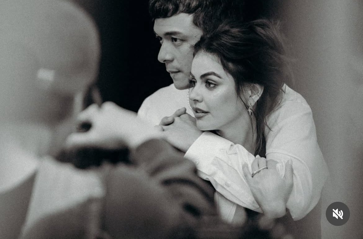 sofiemarie0209's tweet photo. “A healthy relationship must be based ultimately on trust. It is the glue that holds relationships together.” A relationship can not last without trust. Hope this couple’s love and trust for each other can endure the test of time 🐏🙏🏻🌻

EchoNine 
Jericho Rosales
Janine Gutierrez https://t.co/cmM3SM3DxA