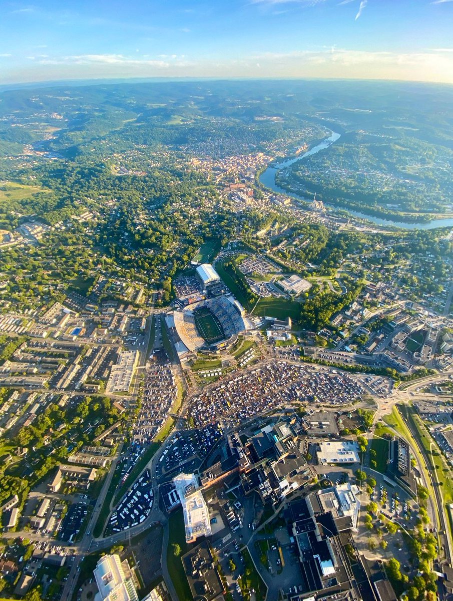 CFB Home (@cfbhome) on Twitter photo Stadium of the Morning 🥞
🏟️ Milan Puskar Stadium
✅ Capacity: 60,000
📍Morgantown, West Virginia
Home of <a href="/WVUfootball/">West Virginia Football</a> Stadium of the Morning 🥞
🏟️ Milan Puskar Stadium
✅ Capacity: 60,000
📍Morgantown, West Virginia
Home of <a href="/WVUfootball/">West Virginia Football</a>