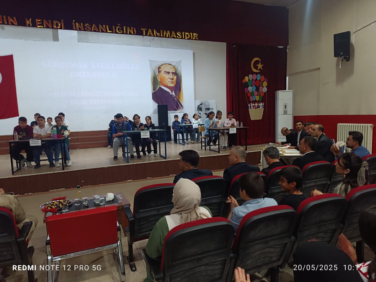 İlçemizde Güroymak Yatılı Bölge Ortaokulumuz tarafından "Şehirlerimizi Tanıyalım" temalı bilgi yarışması düzenlendi.Yarışmada Güroymak Ortaokulu 1. Yamaçköyü Şehit Er Ethem Öztürk Ortaokulu 2. Günkırı Ortaokulu 3. olmuştur.<a href="/tcmeb/">Millî Eğitim Bakanlığı</a> <a href="/Yusuf__Tekin/">Yusuf Tekin</a> <a href="/Bitlis_Mem/">Bitlis İl Milli Eğitim Müdürlüğü</a>