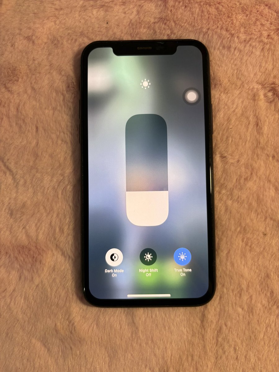 nagyeouliie's tweet photo. WTS IPHONE 11PRO 64GB EX INTER

ᯓ★ price 4,5jt include admin shopee 8%
ᯓ★ all provider
ᯓ★ true tone + face id aman
ᯓ★ get free case + charger ugreen
ᯓ★ shipping by shopee
ᯓ★ minus lecet dikit di bagian bawah deket tempat charge https://t.co/iiMyD0Qzqs