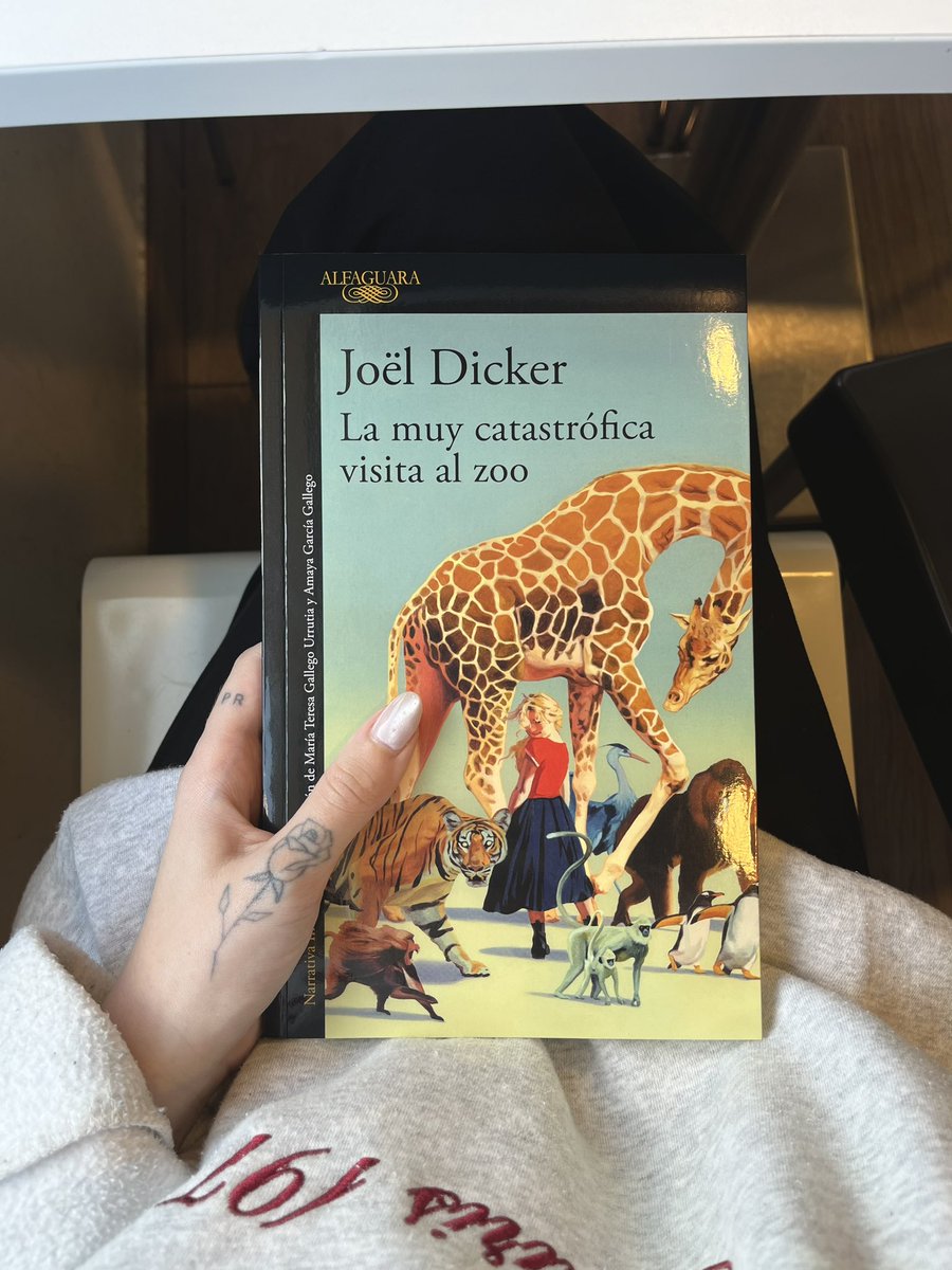 Laura Espi tweet media