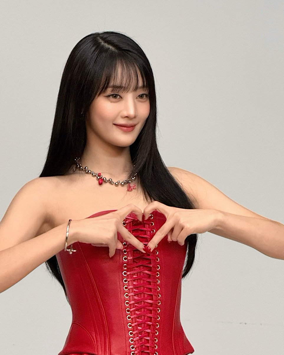 민니.mp4 tweet media