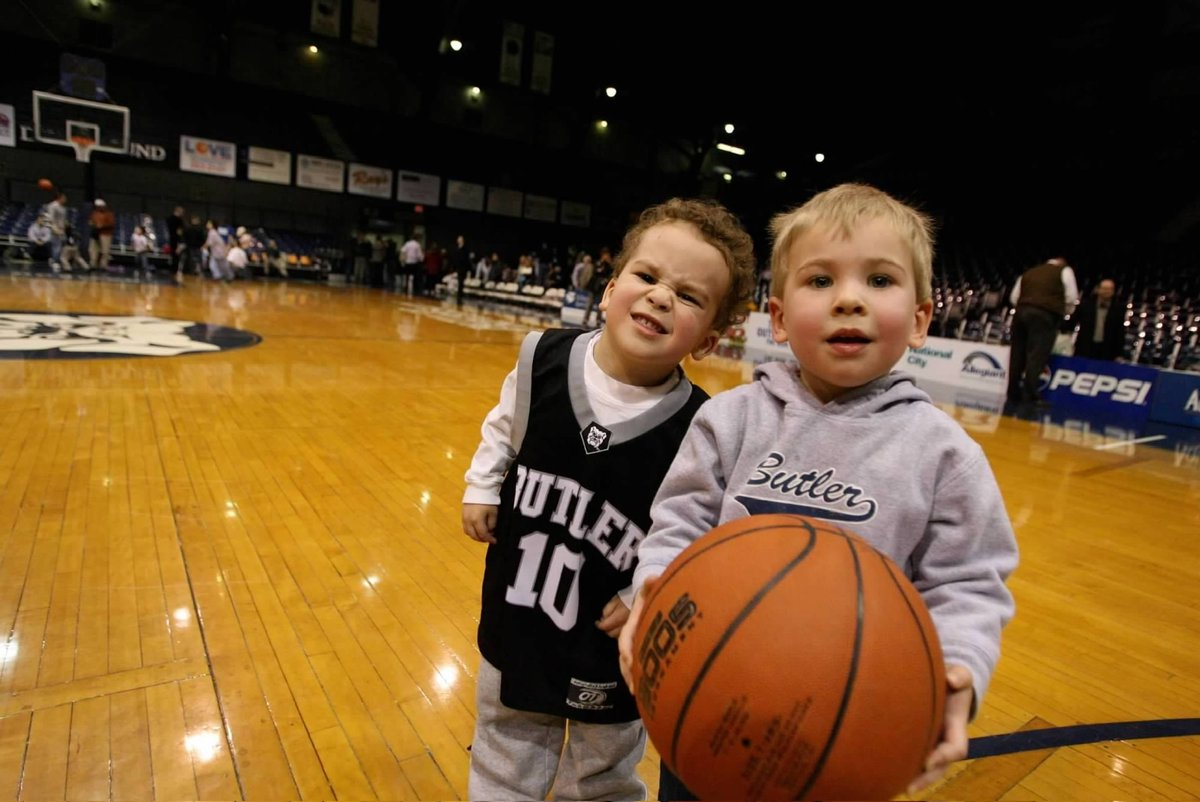 Alex Barlow (@abar03) on Twitter photo Hey <a href="/Coach_Shrews/">Micah Shrewsberry</a> these 2 grew up playing in Hinkle. I think it’s time they get to play in Hinkle again. October 17th, ☘️ vs 🐶 in an Exhibition Game, what do you say? Hey <a href="/Coach_Shrews/">Micah Shrewsberry</a> these 2 grew up playing in Hinkle. I think it’s time they get to play in Hinkle again. October 17th, ☘️ vs 🐶 in an Exhibition Game, what do you say?