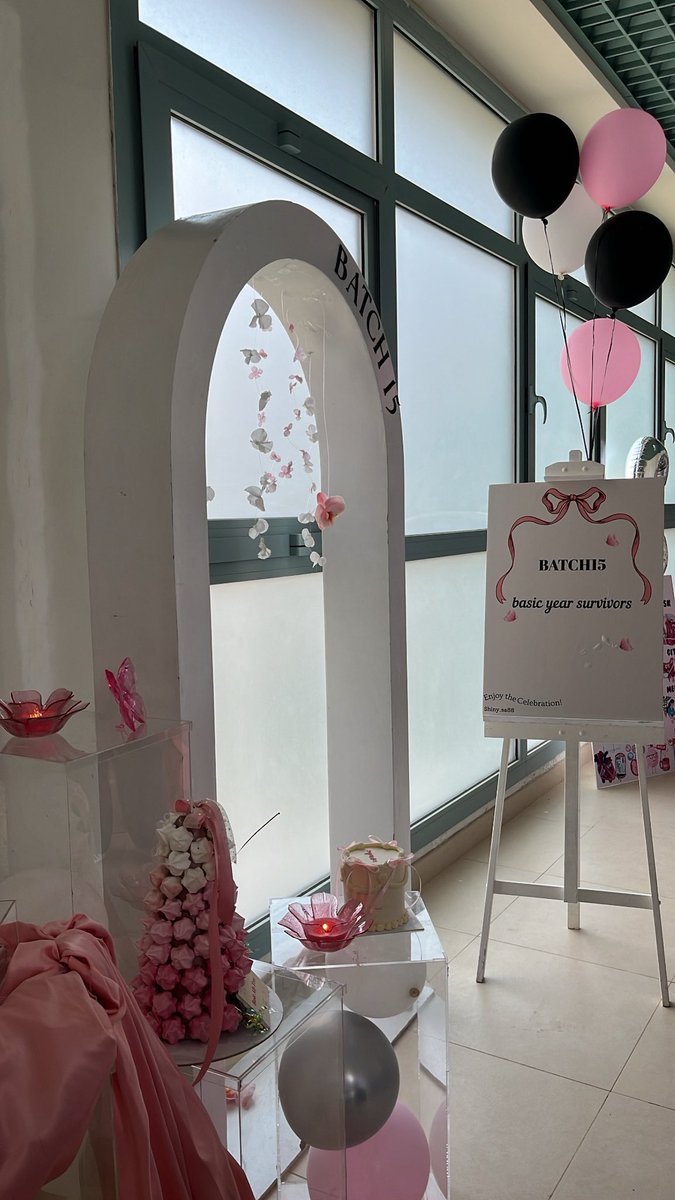 Med22 - كلية الطب tweet media