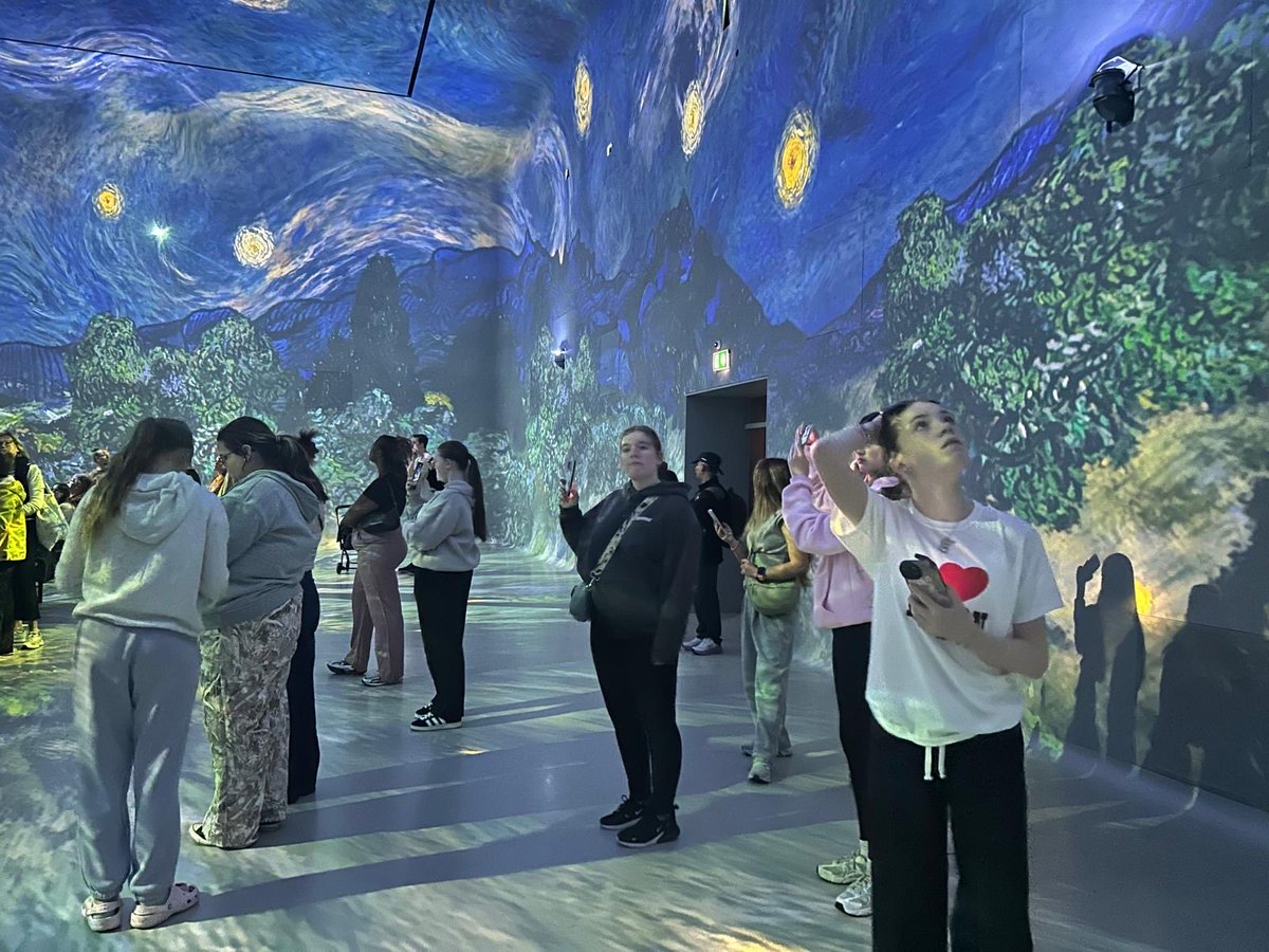 Clydeview Art & D (@clydeview_art) on Twitter photo A fantastic end to our Expressive Arts trip to London at Frameless immersive art exhibition. An amazing experience for all our young people.<a href="/clydeview_a/">Clydeview Academy</a> A fantastic end to our Expressive Arts trip to London at Frameless immersive art exhibition. An amazing experience for all our young people.<a href="/clydeview_a/">Clydeview Academy</a>
