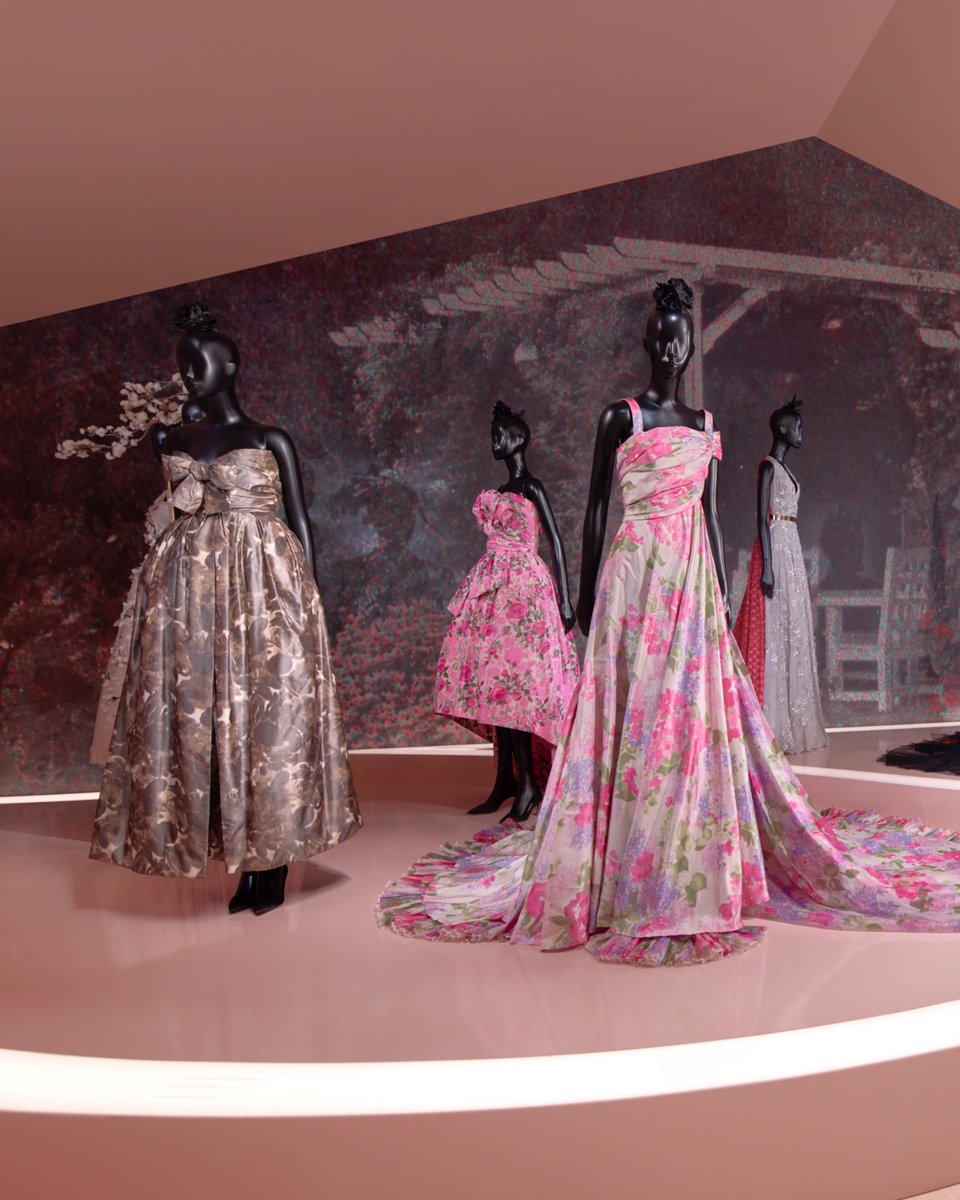 Dior's tweet photo. Silhouettes bloom and miniature treasures glimmer across a cabinet of curiosities brimming with jewels, bags, and scents–'Christian Dior: Jardins Rêvés' at @ScadMoa is a fantasia stitched with wonder. https://t.co/9RlS0NWZMl