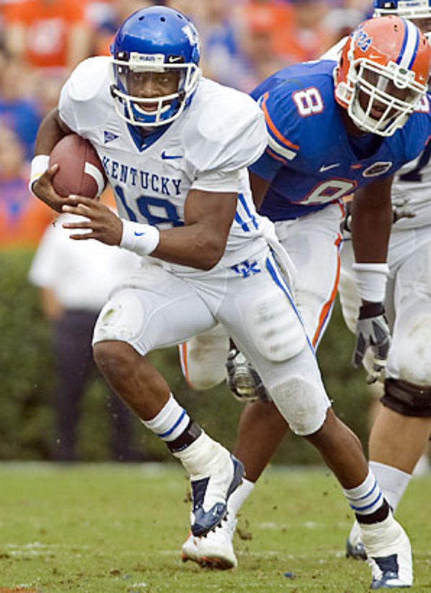 JonnyFootball44's tweet photo. Top 5 Wide Receivers in UK history:
5. Lynn Bowden
4. Keenan Burton
3. Wandale Robinson
2. Randall Cobb 📸
1. Craig Yeast
Honorable Mention: Derek Abney, Dicky Lyons Jr, Stevie Johnson, Felix Wilson.
#BBN #KentuckyFootball #ukfb
Thoughts? https://t.co/I3TRO4dM23