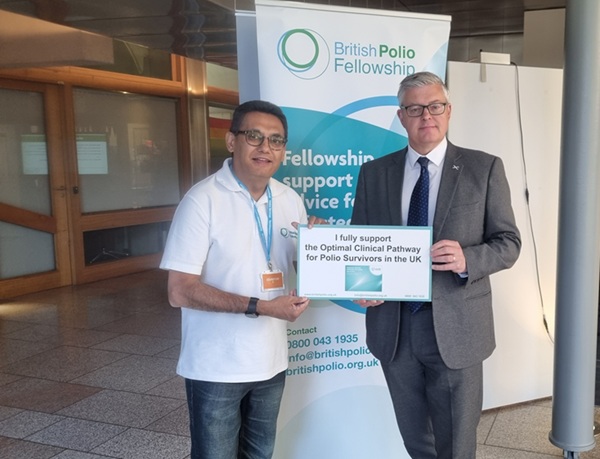 Britishpolio's tweet image. Today we met Stuart McMillan MSP @StuMcMillanSNP at #Holyrood, where we're raising awareness of the experiences and needs of #polio survivors in Scotland. Their voices need to be heard. Thx for stopping by 👏 #PolioAwareness #PolioSurvivors