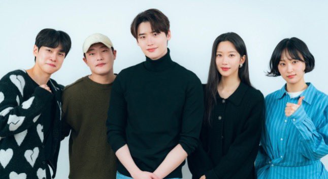 미월∘∘ tweet media