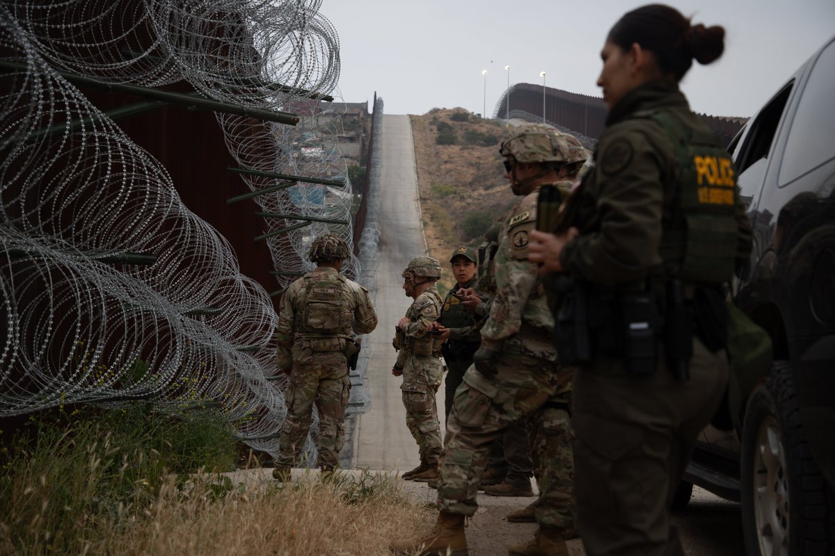 Eyes on the border! MPs from the 549th MP Company team up with <a href="/CBP/">CBP</a> for joint patrols. Part of <a href="/JointTFSB/">Joint Task Force Southern Border</a>  all-domain mission under USNORTHCOM.
#SouthernBorder #BorderSecurity