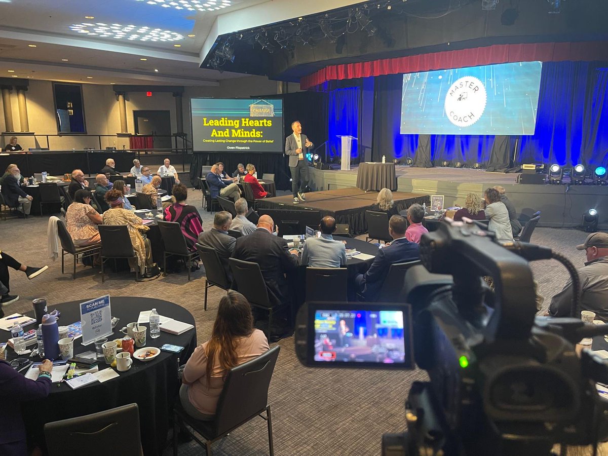 owenfitzp's tweet photo. Had such a wonderful time speaking at the Ziglar event last week. 

Such an incredible audience for both keynotes and wonderful to see my good friend @TomZiglar there. 

It really is a special group and one of my favorite experiences in a long time.

#speaker #Ziglar https://t.co/BzyepitZdT