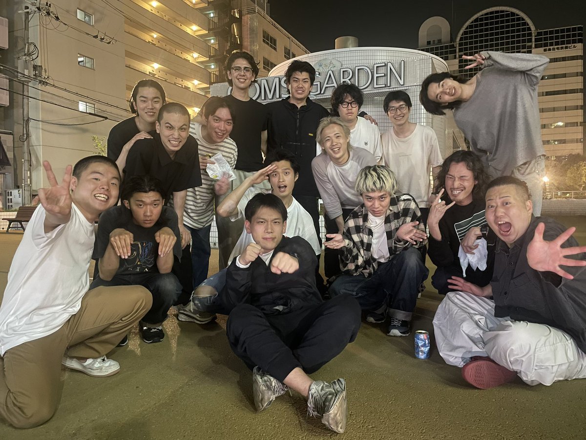 Omojannotkatu's tweet photo. 大ライブOSAKA 2025
おもしろジャンケン 優勝しました！✨沢山のお客様の前でネタをでき、夢のような時間でした

ここから1年目スタートです！🏃‍♂️
激強同期で時代を作っていきます！🔥
これからも47期の応援よろしくお願いいたします

次の目標は劇場メンバー！🔥

本当にありがとうございました！ https://t.co/mOzIuDiO4F