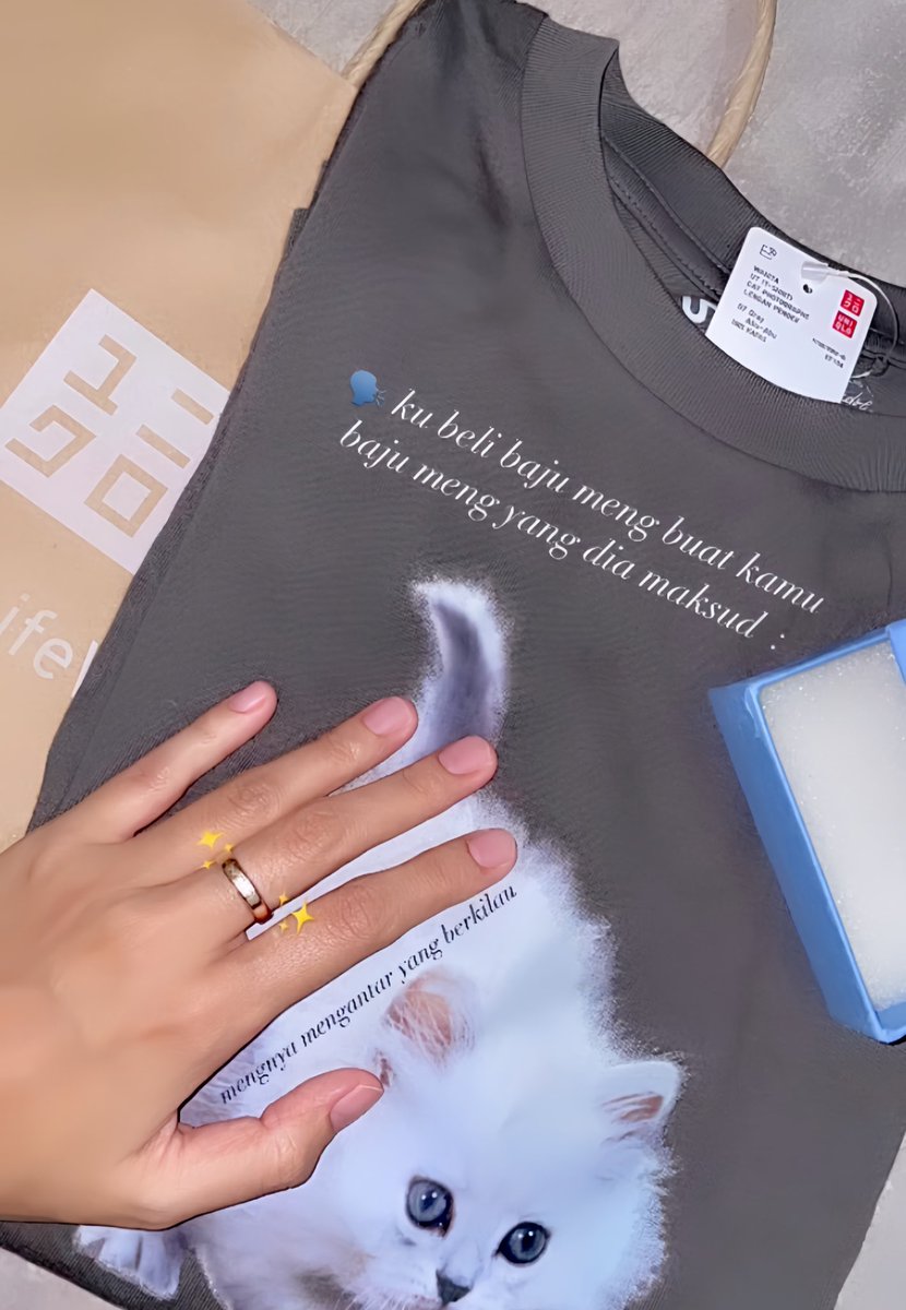 Siapa yang pacarnya lucuuu? Pacar akuuuuu!!! <3