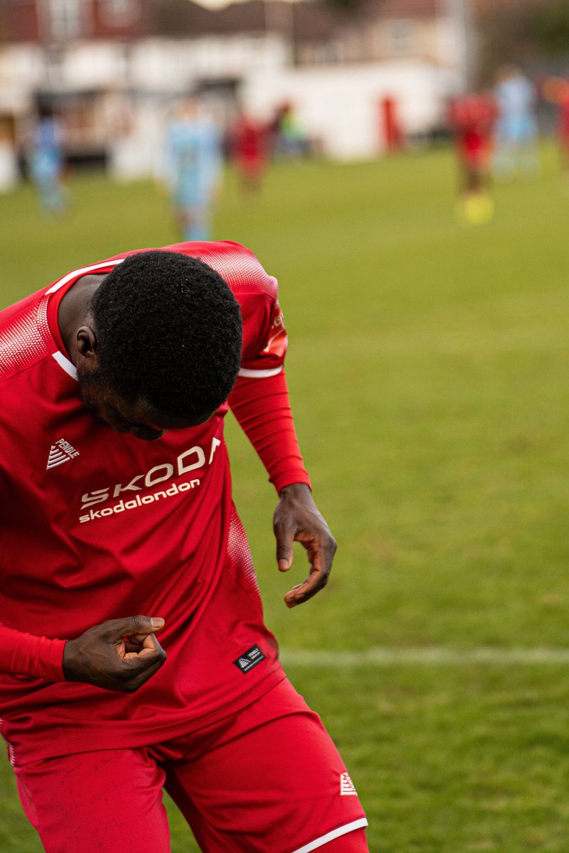 laminselfmade7's tweet image. 10G&amp;amp;A Somehow ☑️
Alhamdulillah With everything thats gone on this season. Thankyou guys for helping me see it out 👊🏿
@collins_nicolai @jacobcook98 @DMQuigley