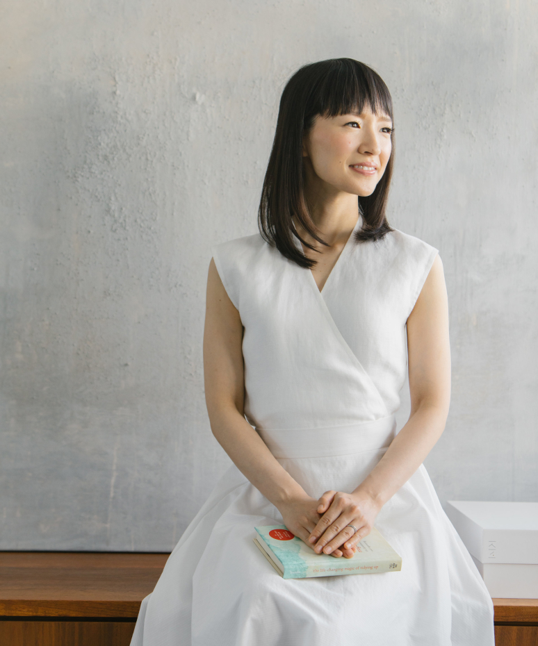 Clutter isn't just a physical thing; too much stuff clutters the mind as well as our living space. Moving house proved an eye opener for me.
rulesfoolsandwisemen.blogspot.com/2025/05/the-we…