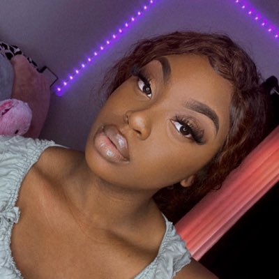 iam_briaaaa's tweet photo. #NewProfilePic https://t.co/DDC8nG3hxx