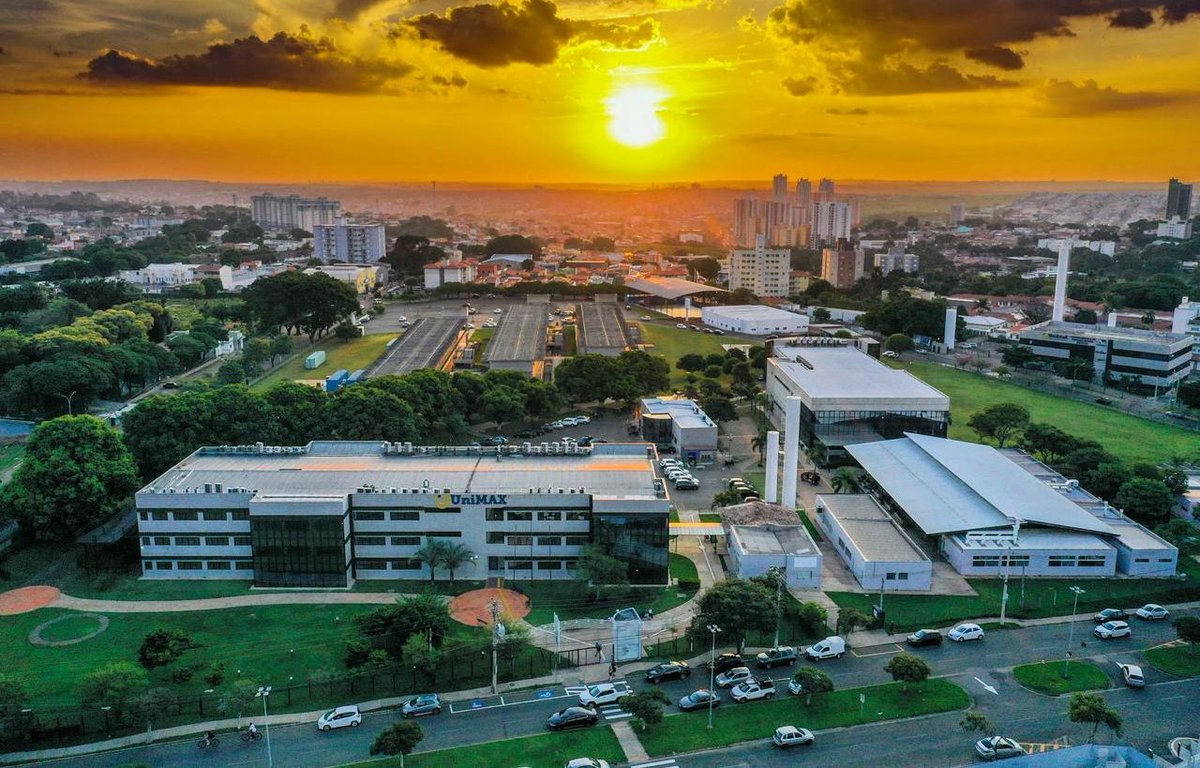 UniMAX está com inscrições abertas para o Vestibular 2025. Provas podem ser realizadas até 19 de setembro e são vagas para mais de 20 de cursos de nível superior. Saiba mais no 30Jardas: 30jardas.com.br/unimax-esta-co…

Foto: Eliandro Figueira/divulgação UniMAX

#ad #publi <a href="/grupounieduk/">UniEduK</a>