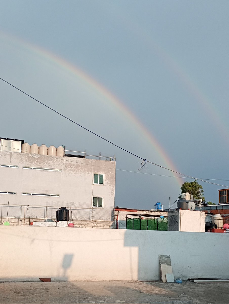 Buen día para todos 😊 
Les regalo un doble 🌈