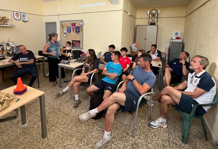 #Eliana promou la sensibilització en neurodiversidad entre els tècnics esportius infoturia.com/l-eliana/77606… <a href="/IsaMBorja/">Isabel Montaner</a>