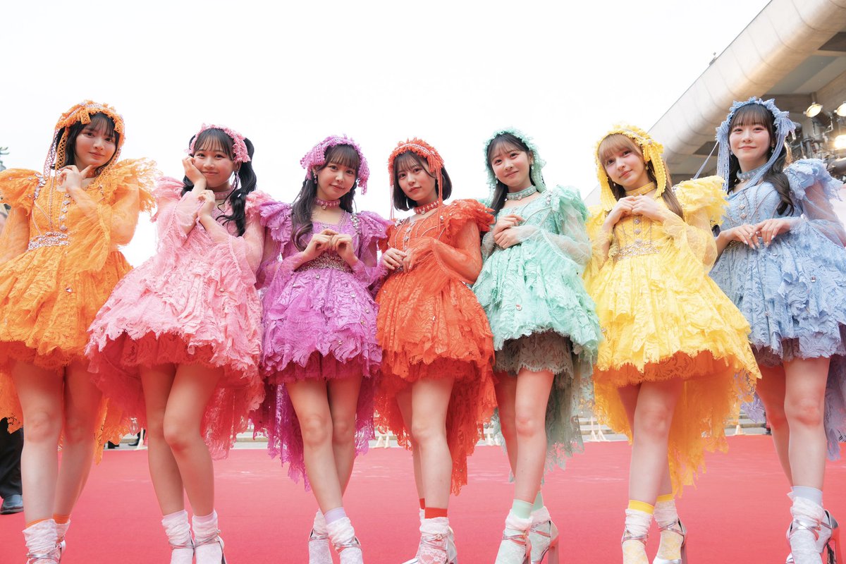 FRUITS ZIPPER 新衣装 解禁】 ビジューレース衣装👗✨ ❤️月足天音