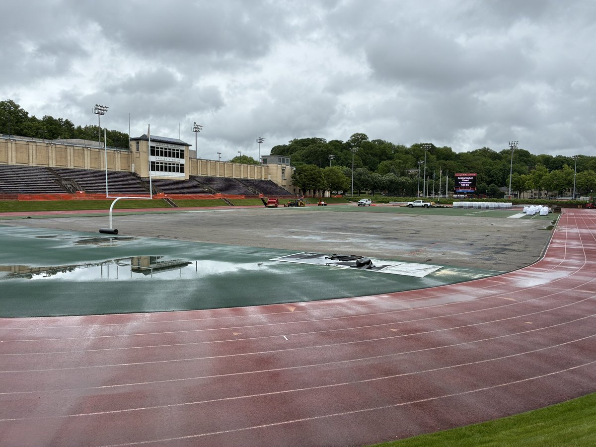 New turf on Lackner Field in Gesling Stadium loading….📈📈📈

#CODE #BYB #TartanProud